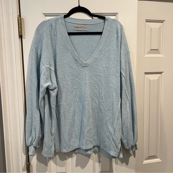 Urban Outfitters fuzzy top - Picture 1 of 3